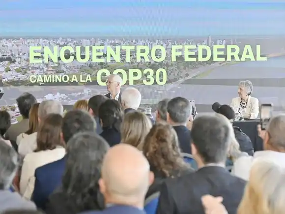 La capital entrerriana es sede de un foro nacional sobre cambio climático