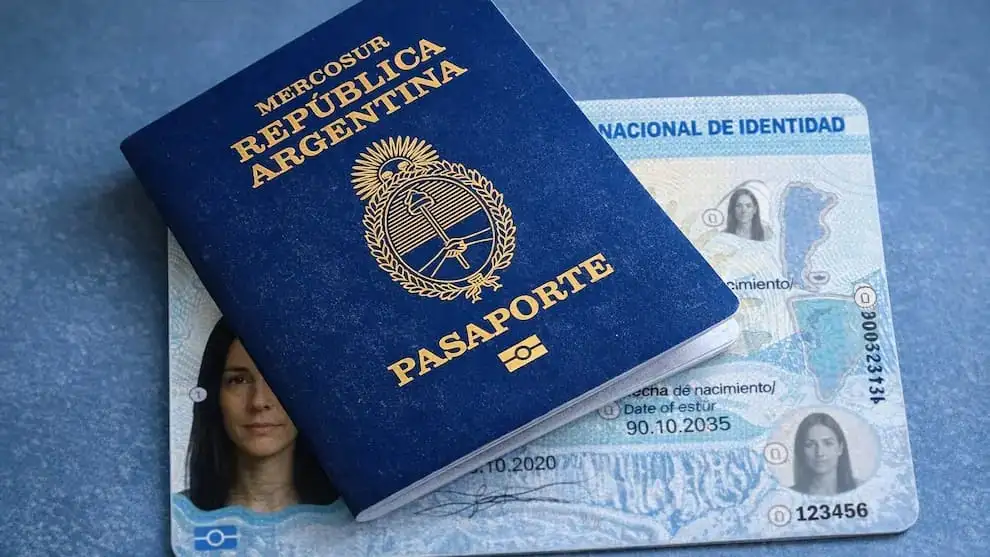 Nuevos DNI y pasaporte: diseño moderno, más seguridad y vigencia extendida