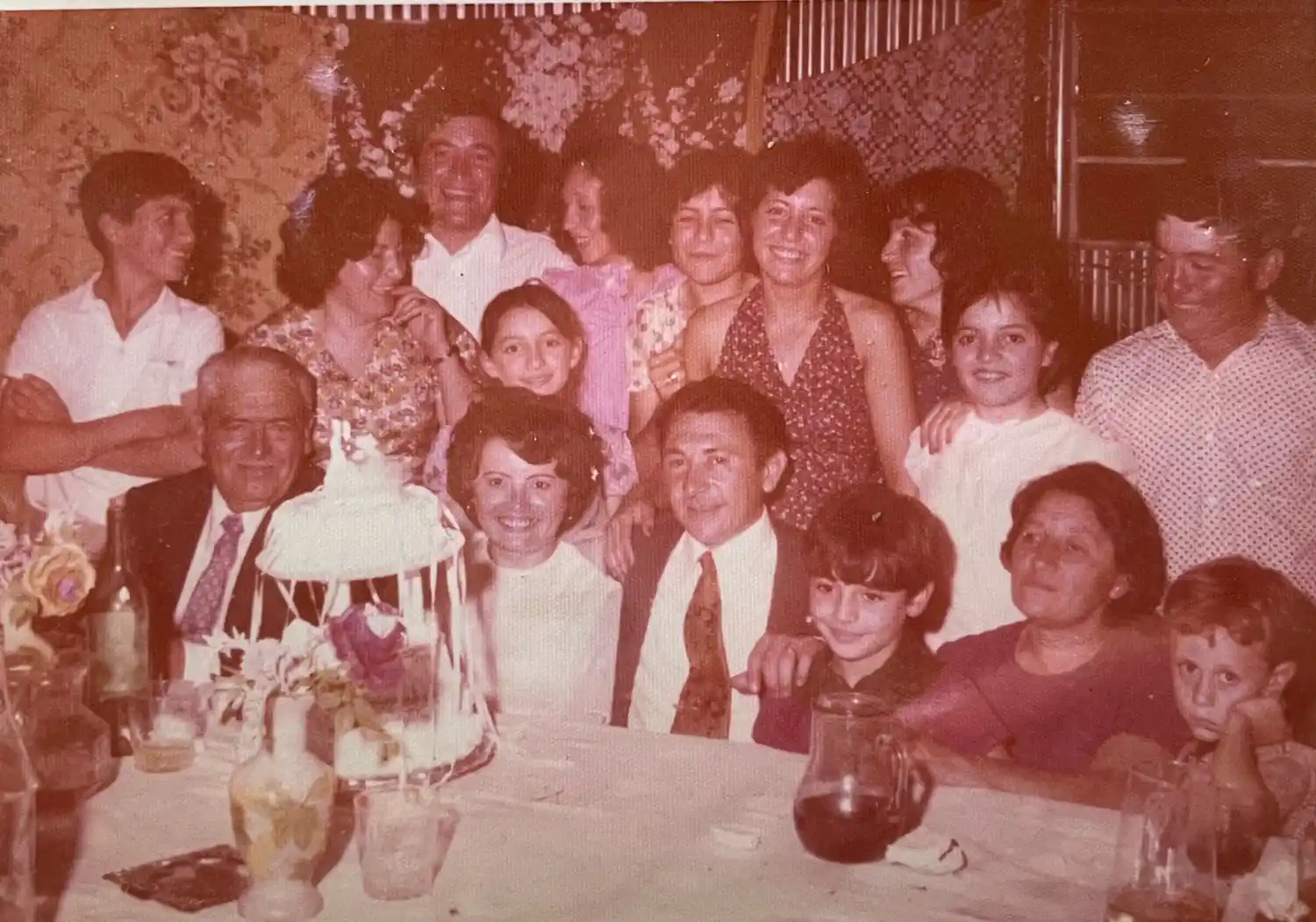 Los novios con los hermanos de la novia-