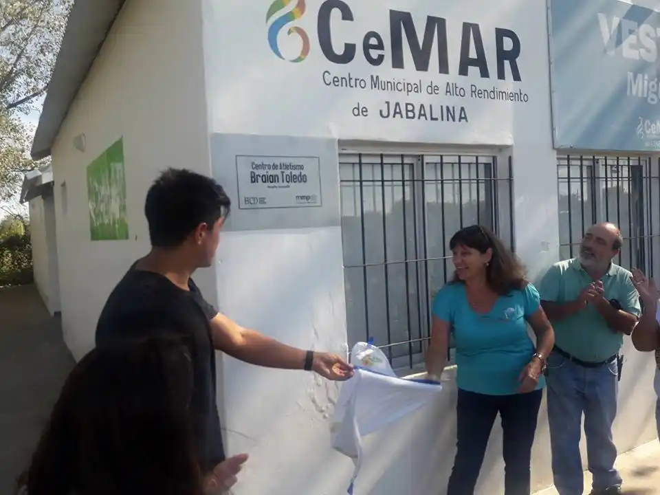 Centro de atletismo de Marcos Paz llevará el nombre del lanzador de jabalina, Braian Toledo