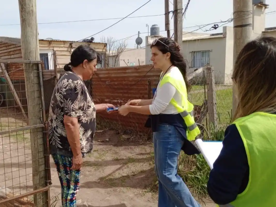 Patio Limpio: continúa la campaña para prevenir el dengue en el barrio Zuppichini