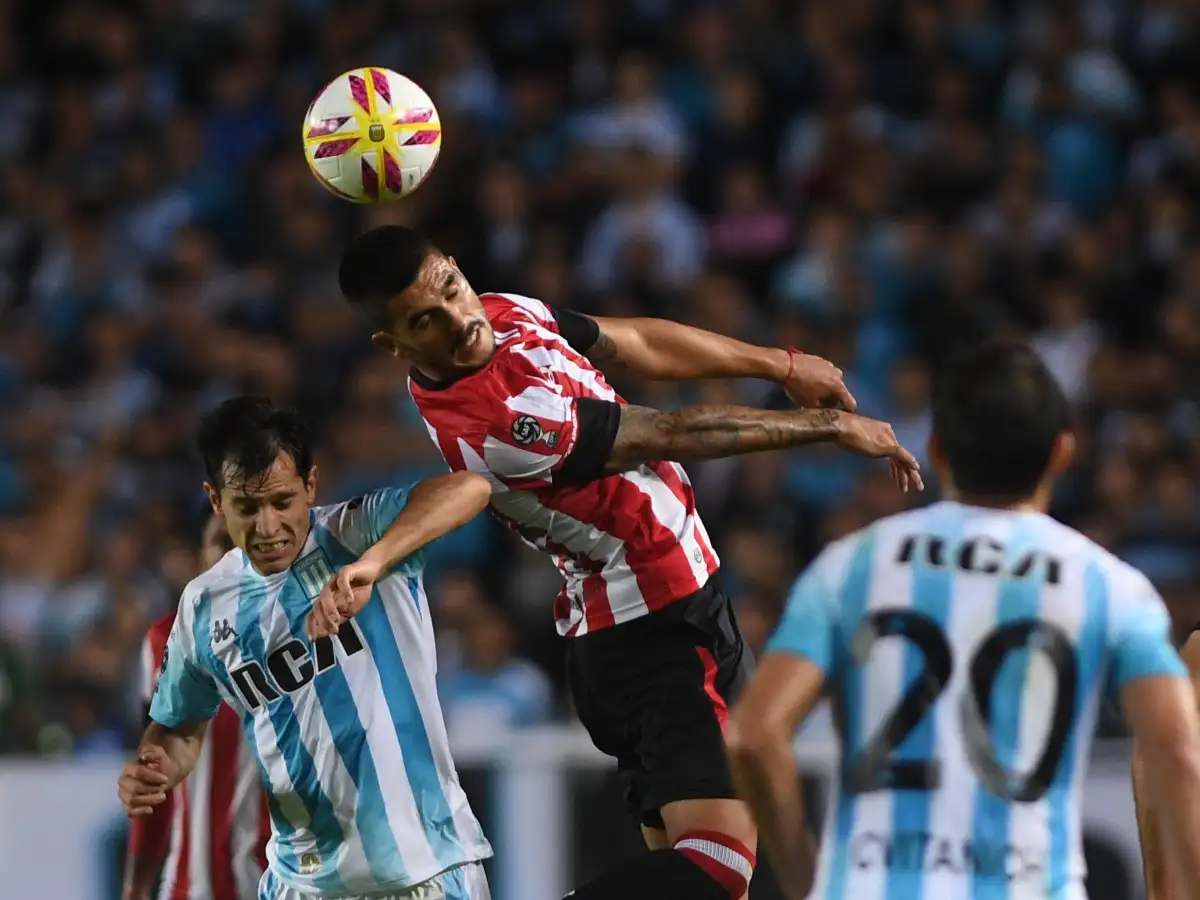 A Racing le alcanzó con el empate