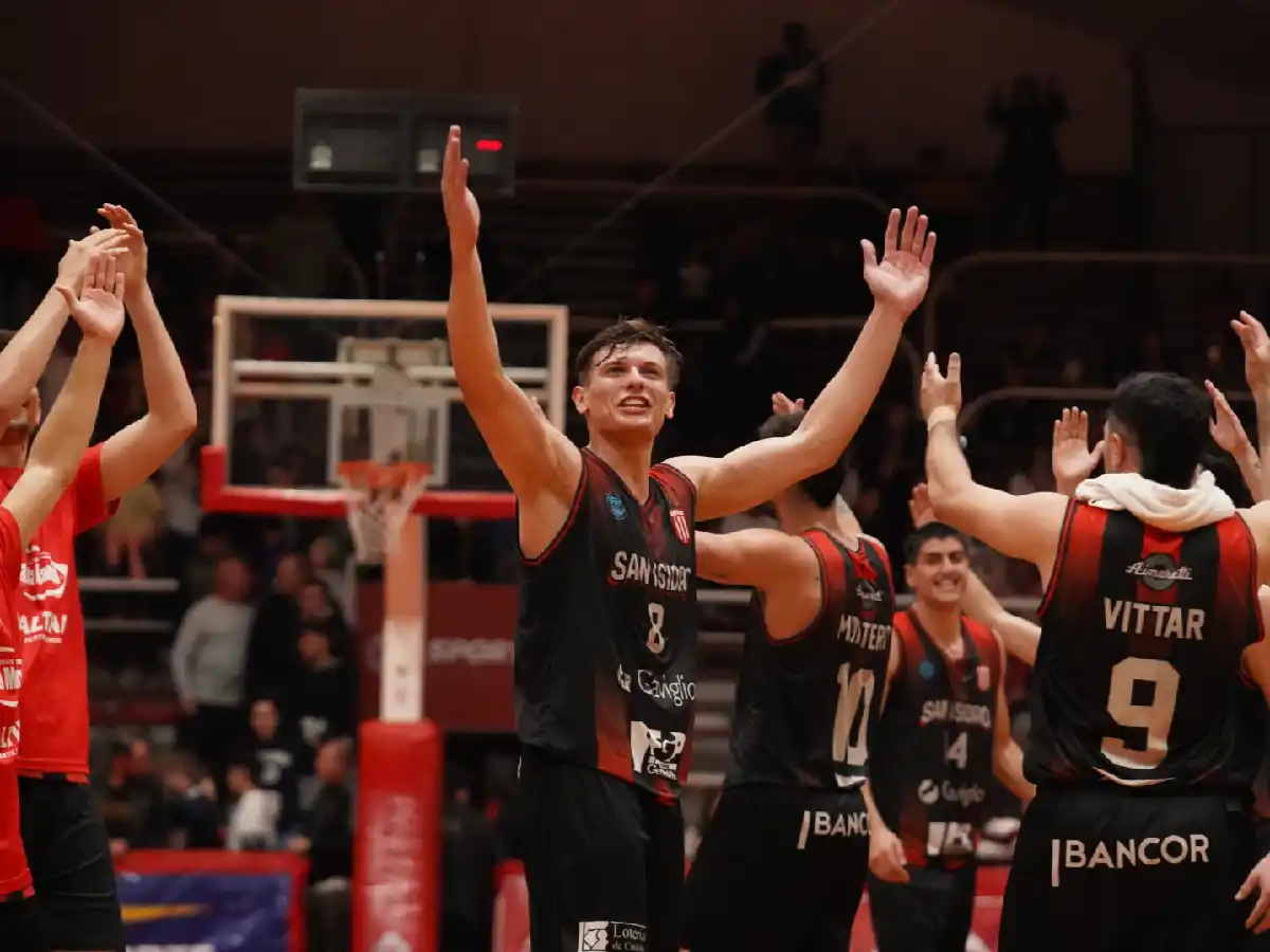 El primer punto fue para el “Santo”