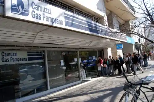El martes se debatirán nuevos aumentos del gas para la provincia: Camuzzi pide 43%