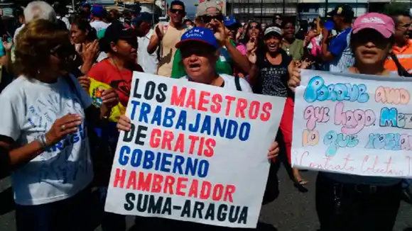 ¡INFELIZ REGRESO A CLASES! “Cómo hago para mandar a mis muchachos con la barriga vacía y el uniforme viejo”