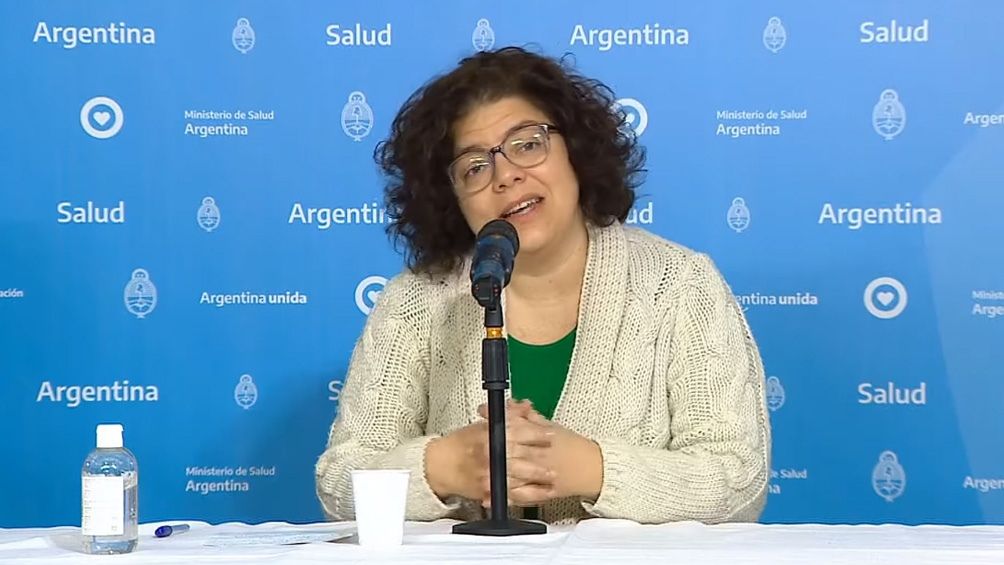 Quién es Carla Vizzotti, la nueva ministra de Salud que asume en medio de la “vacunación VIP”