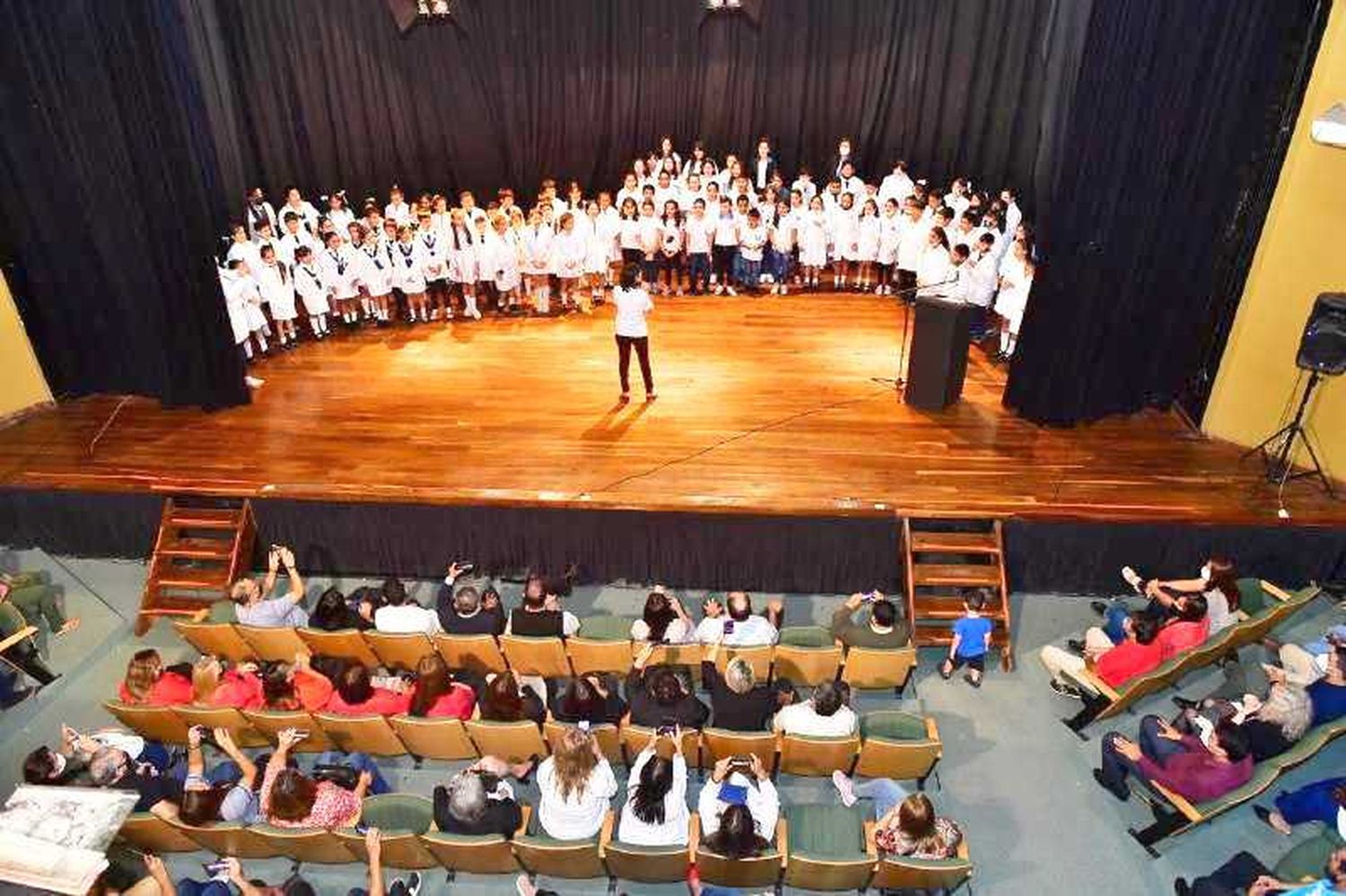 Se lanzaron los encuentros corales Doctor Alberto Zorrilla