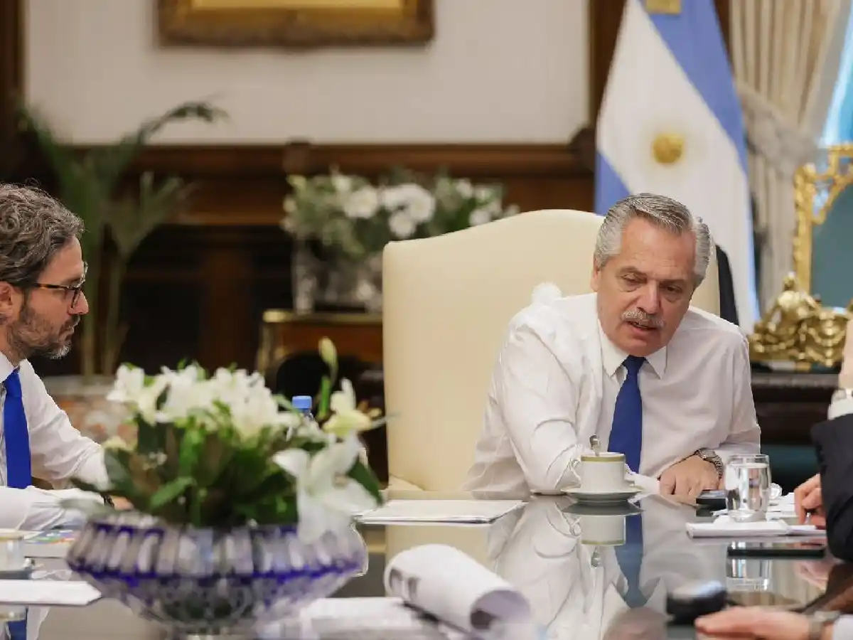 El Gobierno argentino expresó su pesar por el fallecimiento de la reina Isabel II de Inglaterra