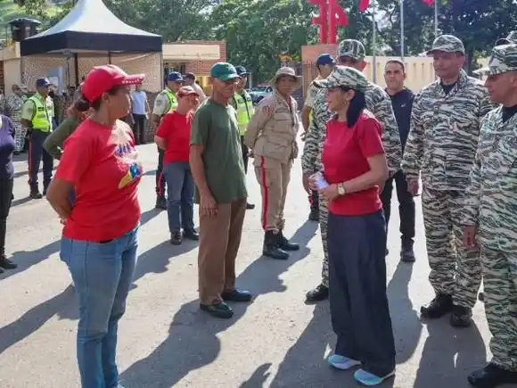 Delcy Rodríguez agradece "la valentía" de Petro al defender "la verdad" frente a las agresiones de EE.UU.