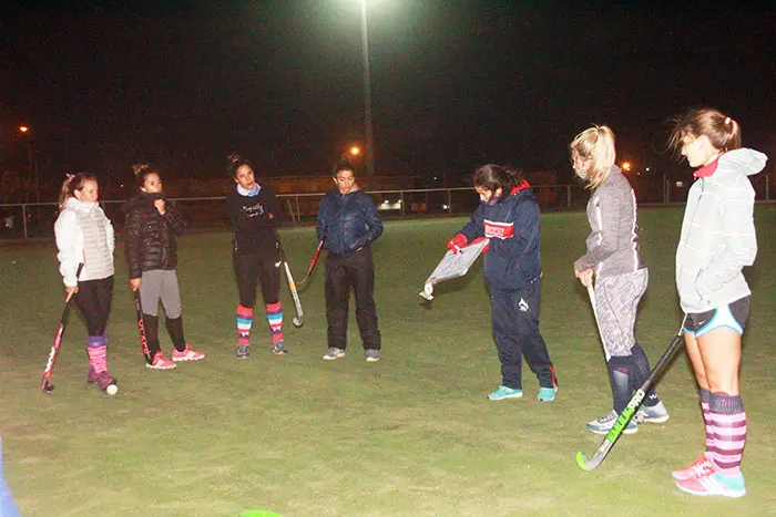 El hockey de Del Valle regresa a  la competencia en Mar del Plata