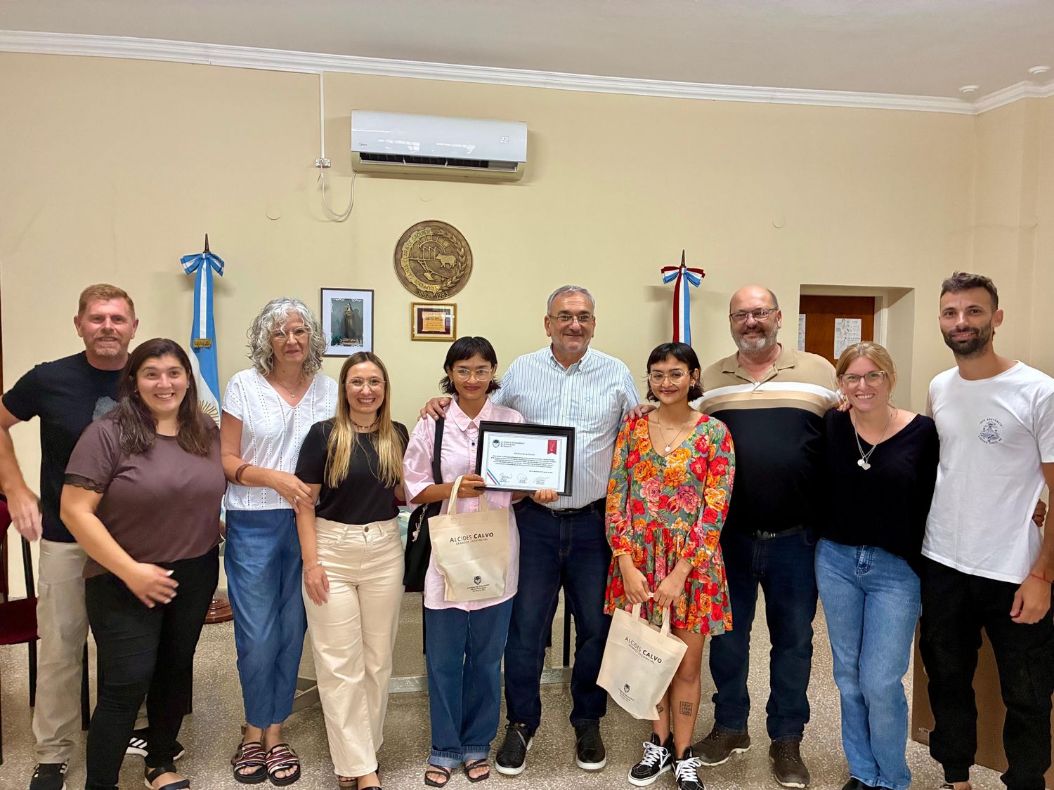 El Senado santafesino reconoció a Daiana y Carmina Gonella por su participación en producciones audiovisuales