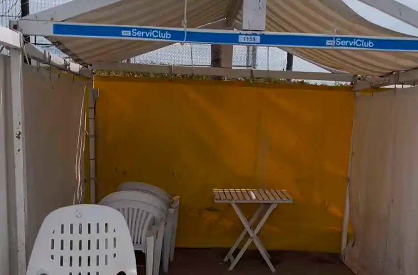 Carpas para electrodependientes: "Esperamos que haya más para que los que sufren discapacidades puedan ir a las playas"