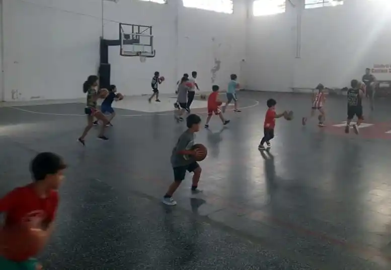 Segunda ola de coronavirus: prohibieron la práctica de deportes en espacios cerrados con más de 10 personas