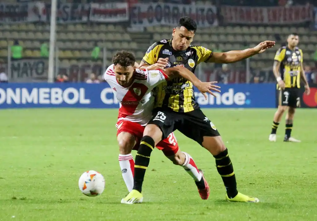 River no brilló, pero cumplió con el objetivo en Venezuela