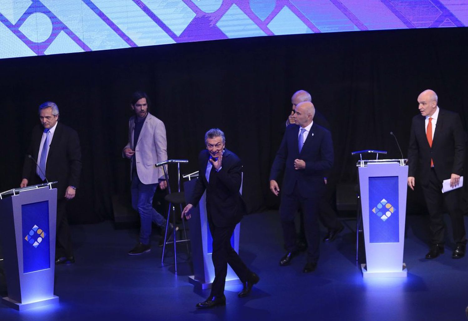 Polémica por el federalismo, el rol del Estado y los medios en la Argentina
