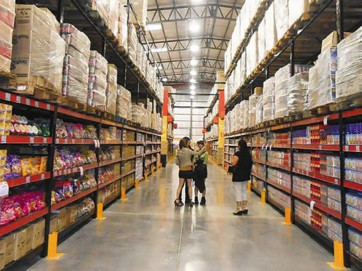 En enero, precios mayoristas subieron 6,5% y costo de la construcción 6,2%