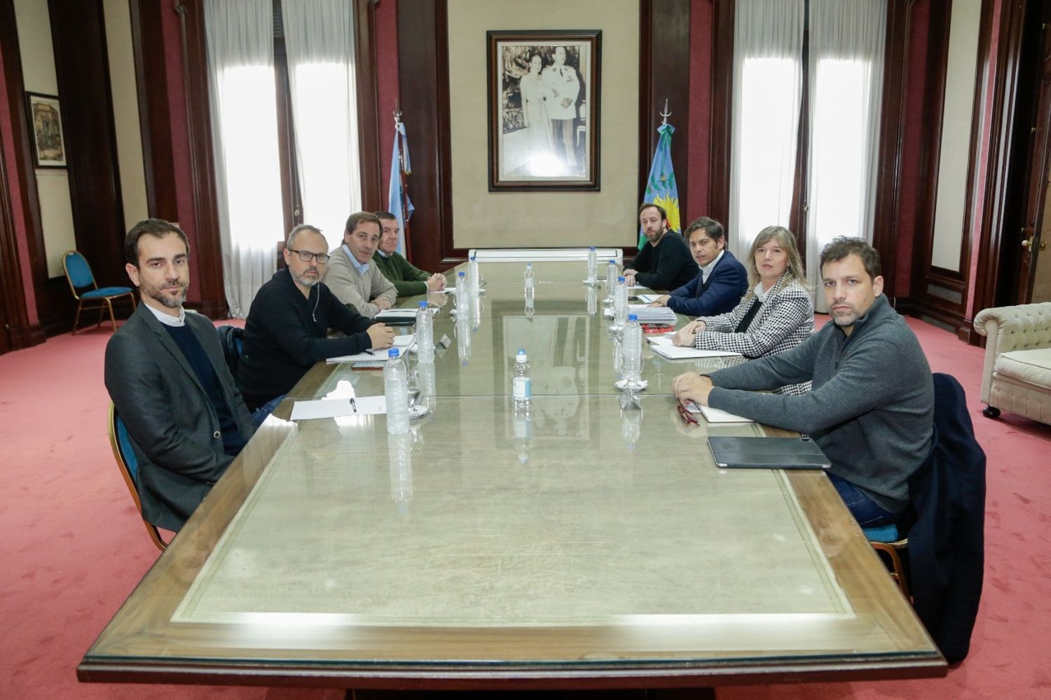 Kicillof se reunió con intendentes del PRO por obras escolares, viales, sanitarias y penitenciarias