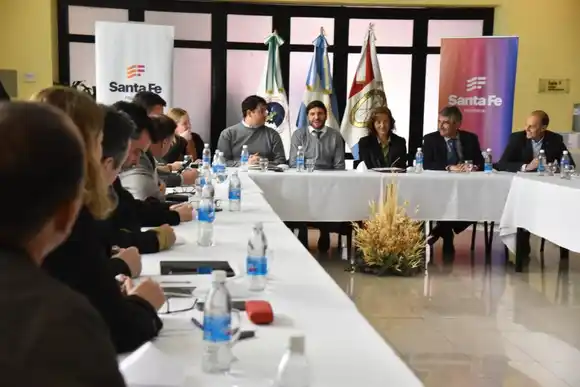 Pullaro se reunió con su gabinete en Totoras