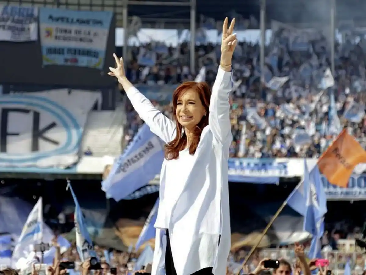 Tras su condena, Cristina Kirchner reaparece en un acto público en medio del conflicto con la Corte Suprema