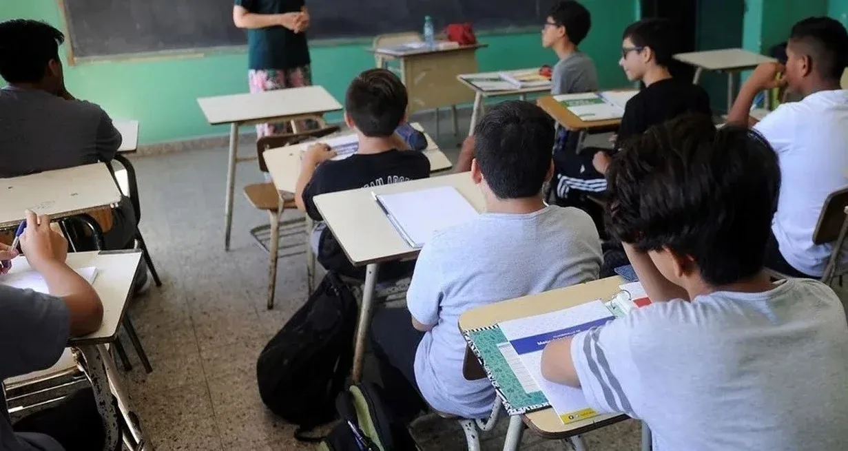 De definirse el rechazo del magisterio, podrían volver los paros la semana que viene. Crédito: Agencia.