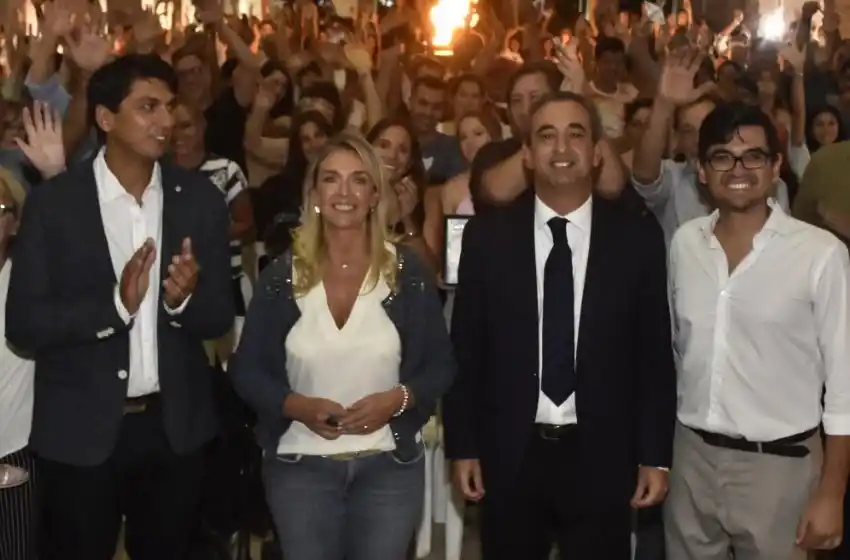 Javkin: “Hoy dimos el primer paso hacia la intendencia”