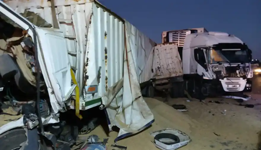 Un transportista de Oriente falleció en un choque en cadena en la Ruta 228