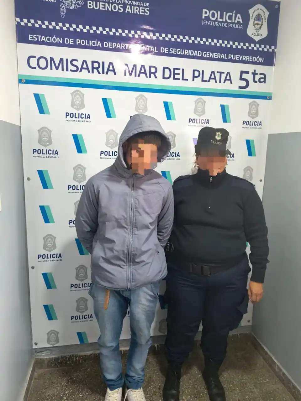 Sin embargo, la víctima logró que se retire al sacar una cuchilla.