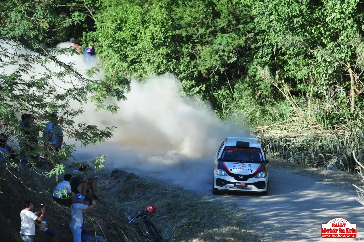 Nelson Bonnín se mostró veloz y lidera al cabo de la primera etapa