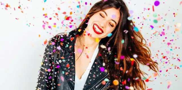 Looks de medio tiempo:  prendas infalibles que conviene adoptar