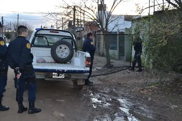 Recuperaron una reja que le habían robado a “la Casita de Lucy”