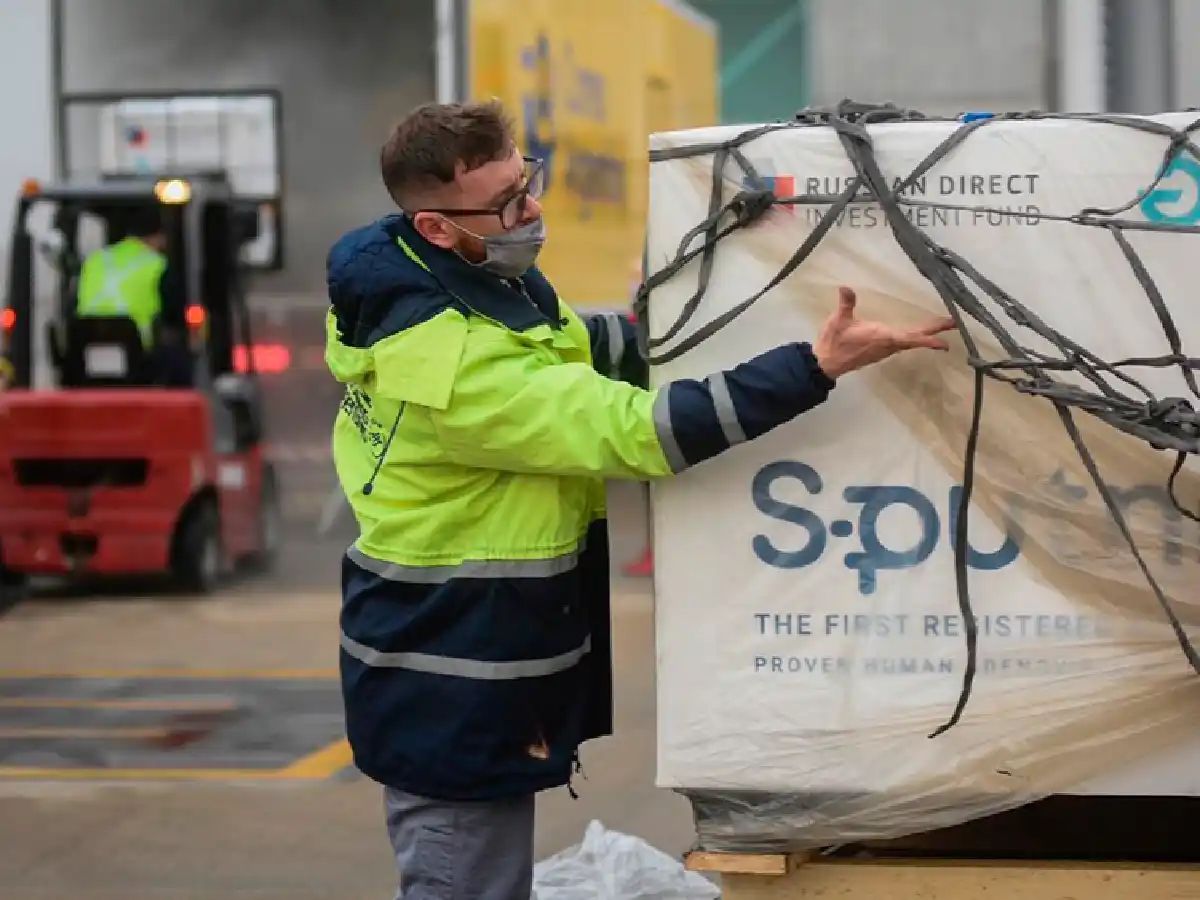Llegaron 550 mil vacunas del componente 2 de Sputnik V