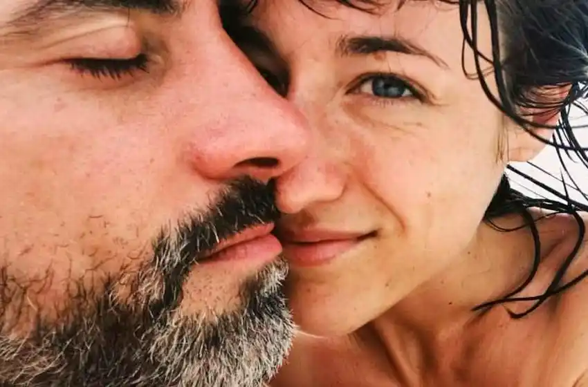 Camila Salazar fue a una playa nudista y compartió la foto en Instagram