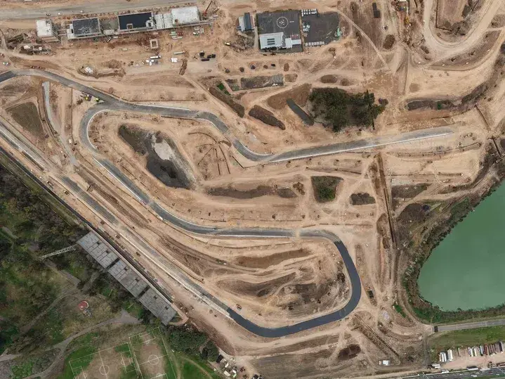 A fin de esta previsto el final de las obras del Autodromo"Oscar y Juan Gálvez" de la ciudad de Buenos Aires. Foto: Gob. de CABA
