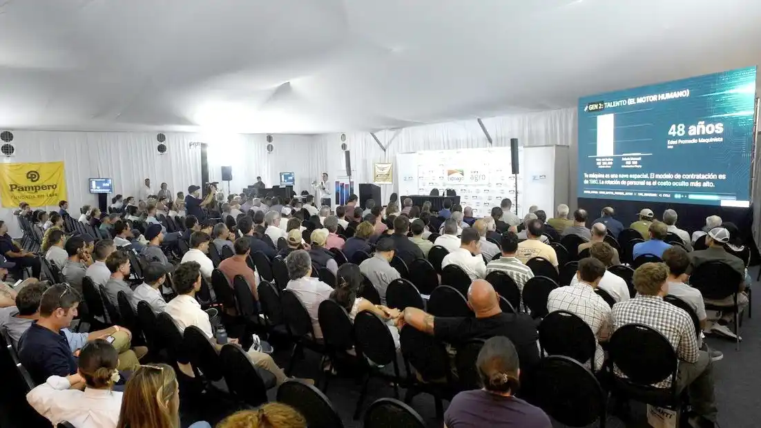 Más de 200 contratistas participaron de un encuentro enfocado en las fortalezas y desafíos de una actividad central para la cadena agropecuaria.