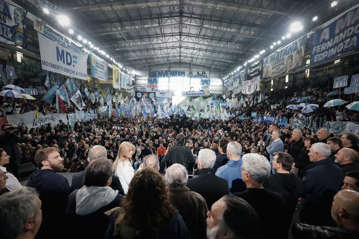 Espinoza llamó a construir un frente de unidad contra Milei y respaldó a Kicillof: “Ese nuevo presidente está hoy acá” - 2