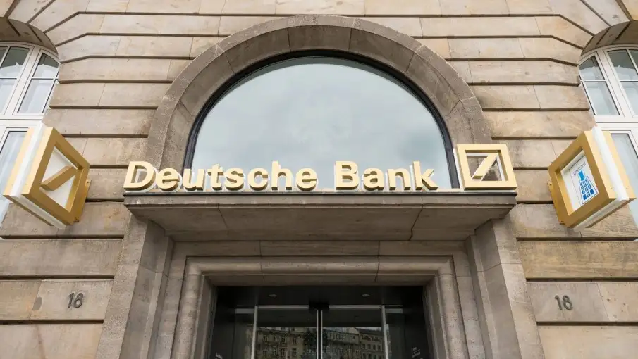 Las acciones del Deutsche Bank se desplomaron.