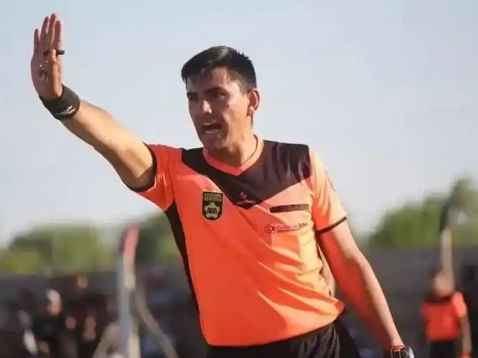 Leandro Aragno arbitrará la revancha entre la BH y el Dep.Aldao.Foto:LRF