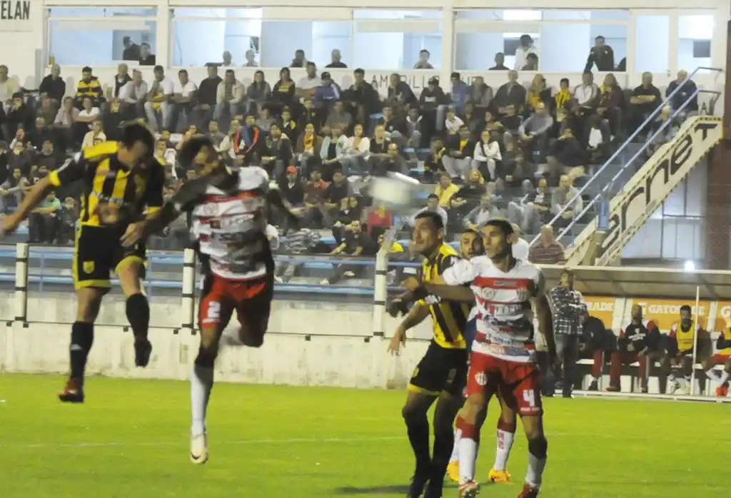 Santamarina cumplió el objetivo de clasificarse a la Copa Argentina