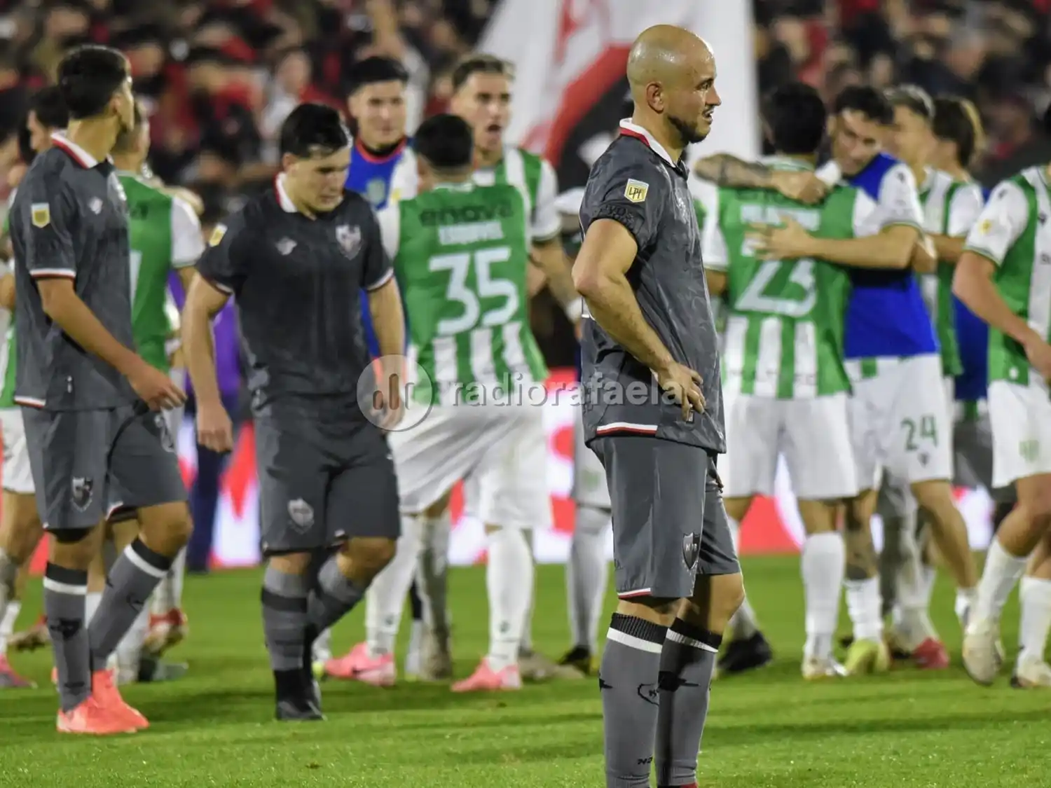 La Lepra perdió 2 a 1 en Rosario con Banfield.