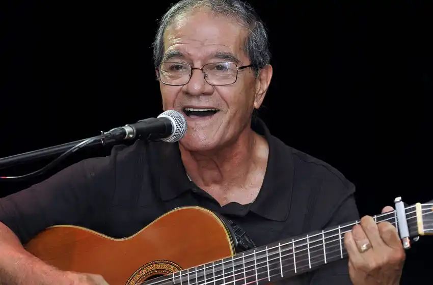 El homenaje merecido a un grande, a 55 años de su consagración