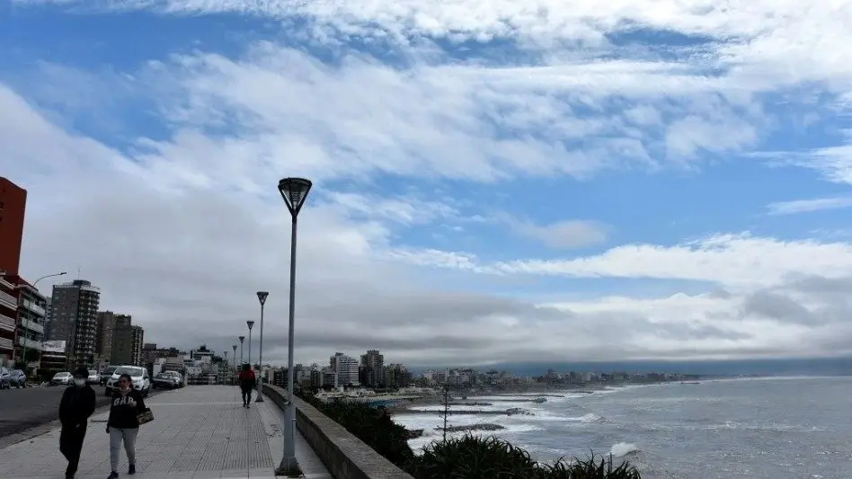 Sábado agradable con lluvias dispersas en la ciudad