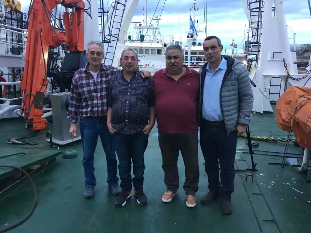 Detrás de la sombra: El documental de Malvinas que narra la misión del Pesquero Narwal