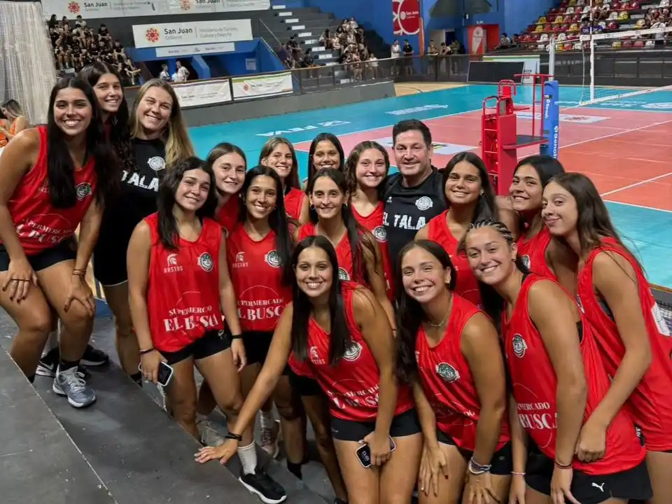Las chicas del "Albo" ya están en tierras sanjuaninas.