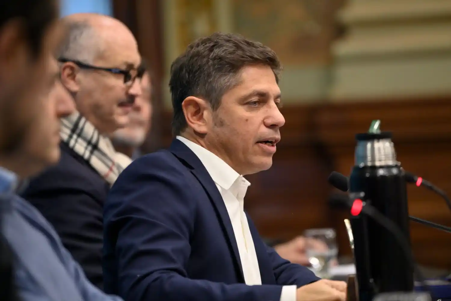 Kicillof va con todo en busca del endeudamiento.