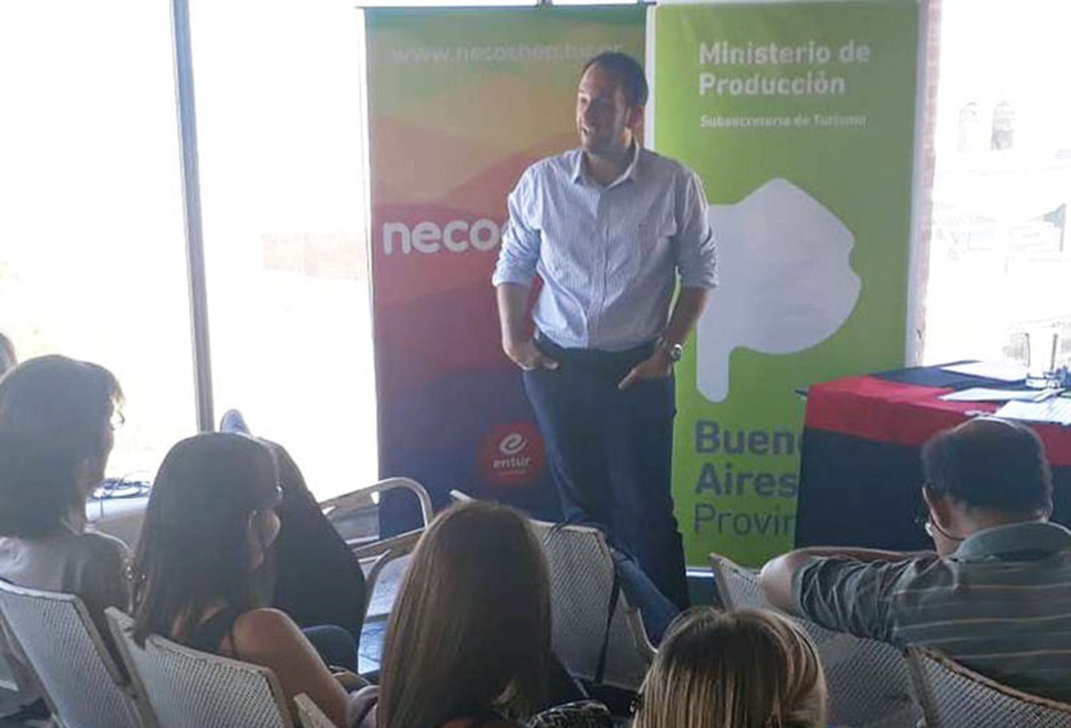 Cómo tratar al turista y brindar excelencia en el servicio