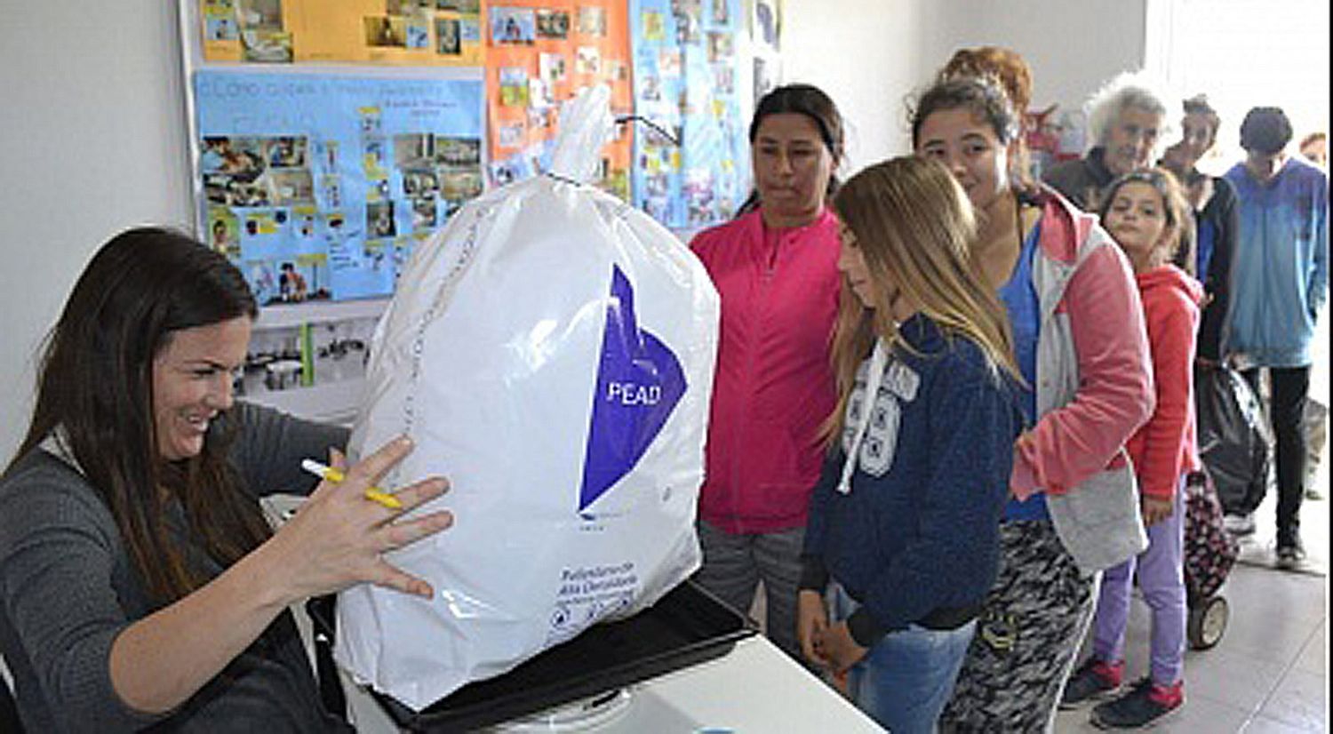Se realizó el "Eco Canje" por la protección del ambiente