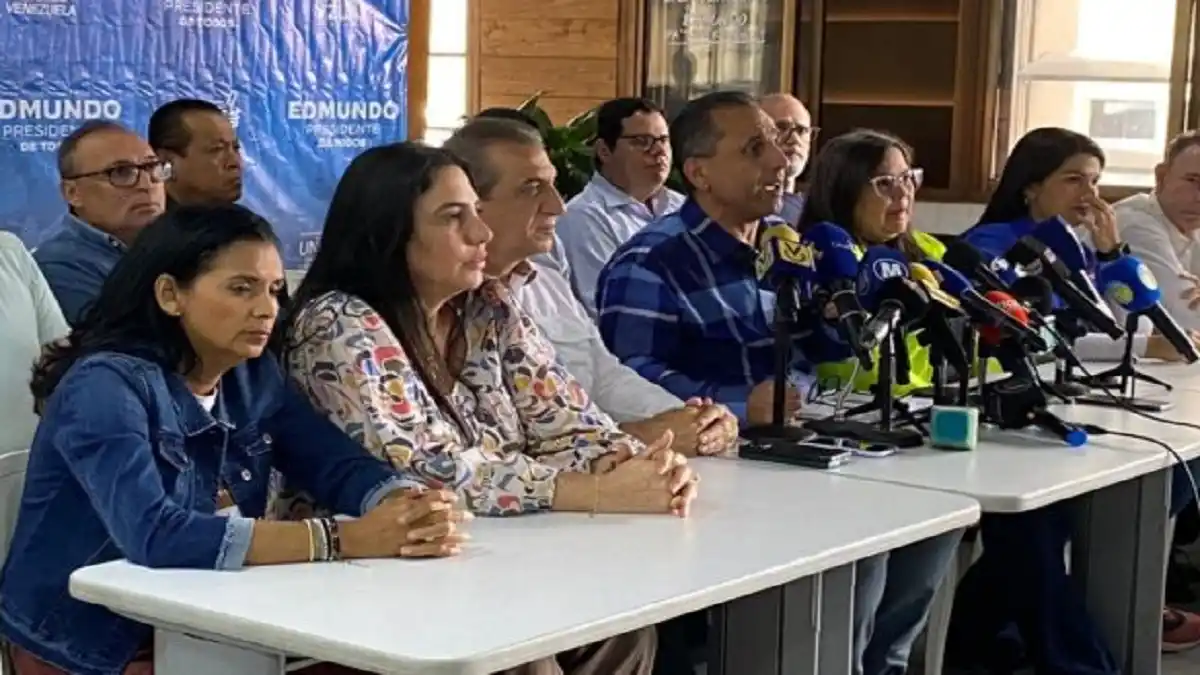 PLATAFORMA UNITARIA llama a «votar y quedarse» en el centro: confirman que tienen listos a 99% de los testigos para el 28JUL