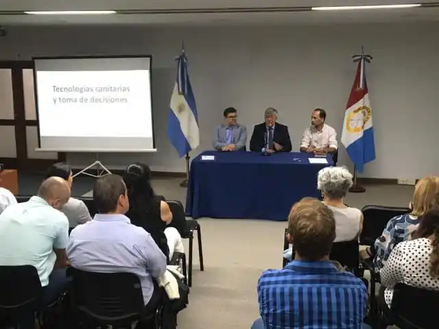 Capacitan en auditorías de medicamentos de uso compasivo