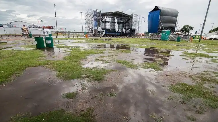 Reprograman por el temporal en Rosario la Fiesta de las Colectividades