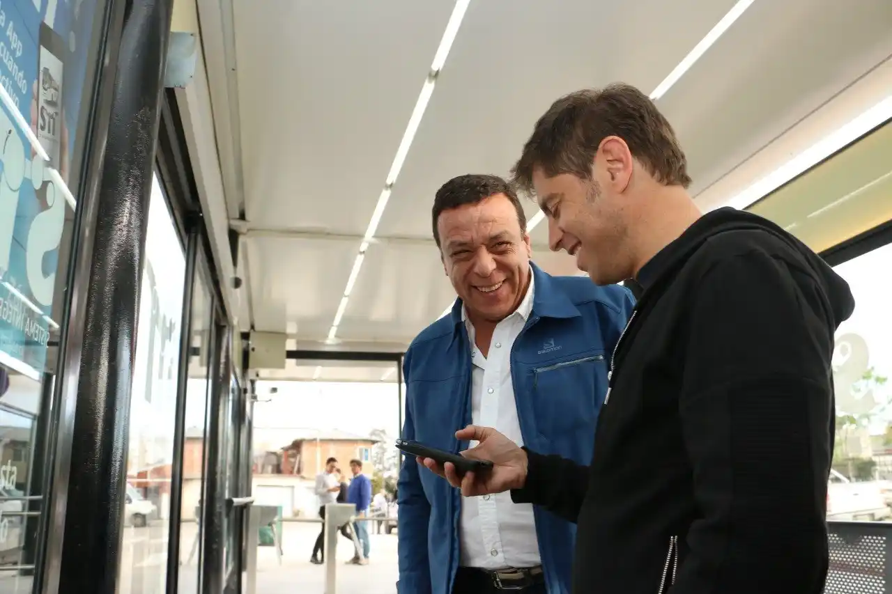 Cáffaro celebró la visita de Kicillof en Zárate: "Axel nos marcó el camino para la recuperación"